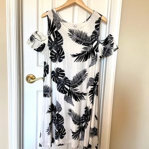 Old Navy cold shoulder palm print dress L